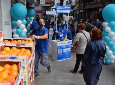 Foto de Avanza Fibra regala 4000 kilos de naranjas y limones de