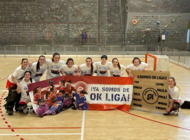 Foto de El CP Esneca Fraga firma su ascenso a la OK Liga Femenina